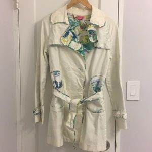 BCBGirls White Trench Coat with Butterfly Lining